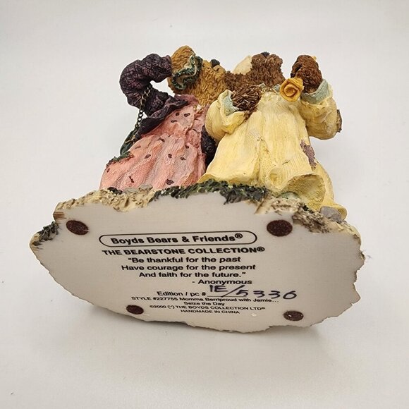 Vintage 2000 Boyds Bears "Momma Berriproud with Jamie...Seize the Day" with Box - Picture 8 of 12